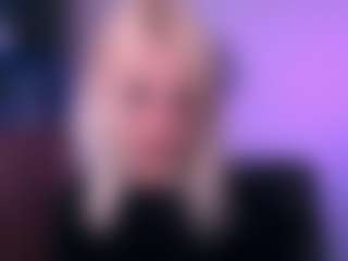 Live cam show with blondie-melisa - Foot Fetish Blonde Hair on AdultVida.com