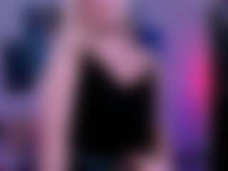 Live cam show with blondie-melisa - Athletic Amateur on CamClone