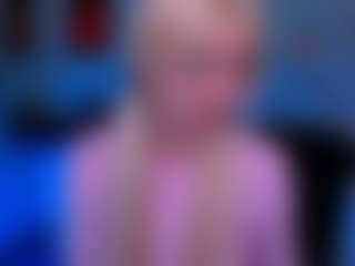 Live cam show with blondie-melisa - Athletic on TeamSkeetLive