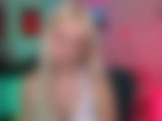 Live cam show with blondie-melisa - Bikini on Mixed Magazine Live
