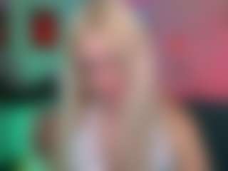 Live cam show with blondie-melisa - Bedroom Blonde Hair on WildCum