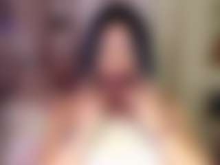 Live cam show with liz-quinny - White on Chatstar | colombia