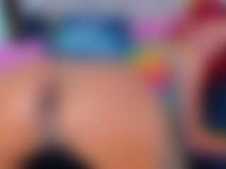 nataliacollislim's Live Sex Cam Show