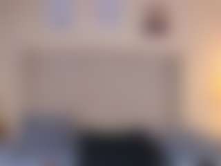nataliacollislim's Live Sex Cam Show