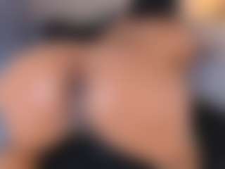 nataliacollislim's Live Sex Cam Show