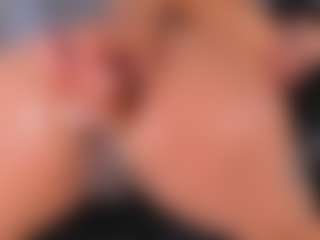 Live cam show with nataliacollislim - Middle Aged on chickslive.net