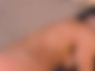 Live cam show with nataliacollislim - Public on milfzrlive.com
