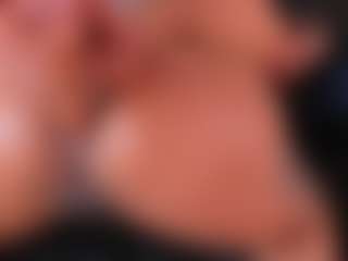 nataliacollislim's Live Sex Cam Show