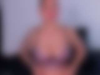 Alice Connors's Live Sex Cam Show