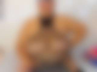 Live cam show with salome - Middle Aged on Fit Hotties