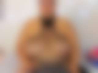 Live cam show with salome - Granny on Camsoda.co