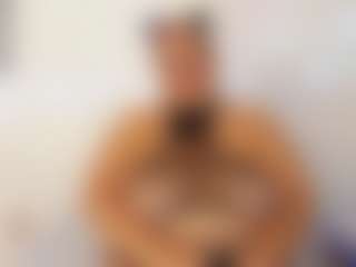 Live cam show with salome - Middle Aged on xDating