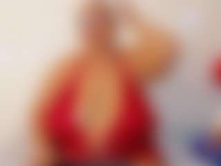 Live cam show with salome - Mature on crypto-cams