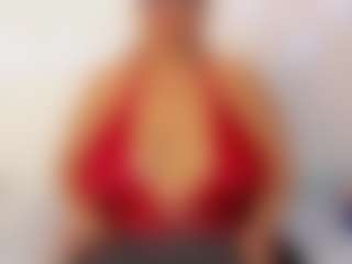 Live cam show with salome - Big Tits on CamwithHer