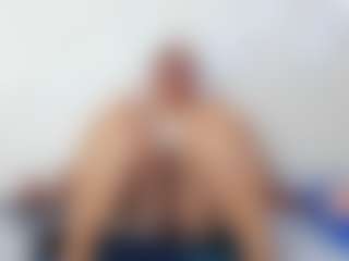 Live cam show with salome - Granny MILF on StripNow
