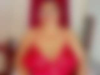 Live cam show with salome - Granny Squirt on CamwithHer