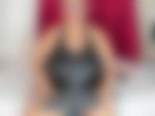 Live cam show with salome - Cosplay BBW on https://playwithruby.com