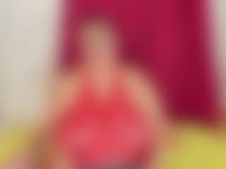 Live cam show with salome - Granny MILF on studioflirtlive.com