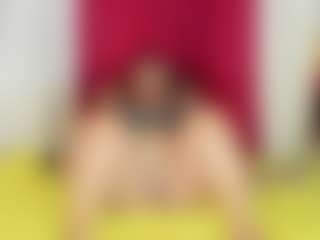 Live cam show with salome - Brown Hair MILF on justonemore.cc