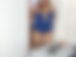 Live cam show with salome - Granny Big Ass on Camsoda