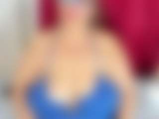 Live cam show with salome - Granny Big Ass on Camsoda