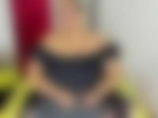 Live cam show with salome - Mature on Camsoda