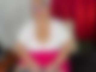 Live cam show with salome - Public Mature on googirlz