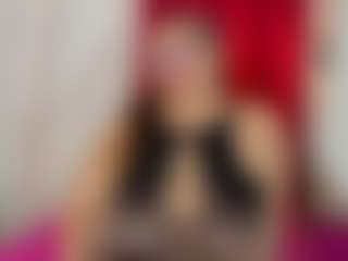 Live cam show with salome - Middle Aged on CamSodaAdn