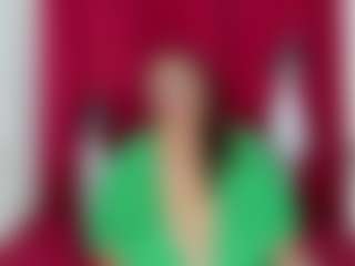 Live cam show with salome - Middle Aged on SpankPalCams