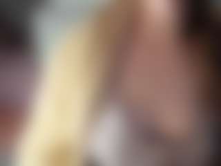 Hornyyyyyy.Wet.Voyeur.Momyyyy's Live Sex Cam Show