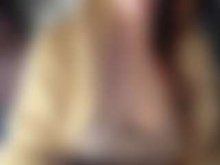Hornyyyyyy.Wet.Voyeur.Momyyyy's Live Sex Cam Show