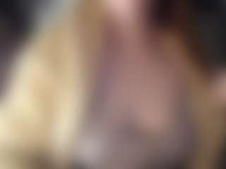 Hornyyyyyy.Wet.Voyeur.Momyyyy's Live Sex Cam Show