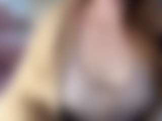 Hornyyyyyy.Wet.Voyeur.Momyyyy's Live Sex Cam Show