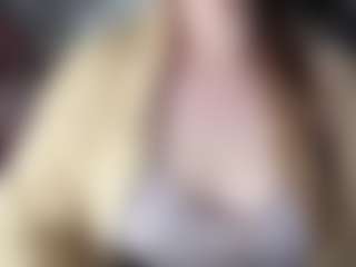 Hornyyyyyy.Wet.Voyeur.Momyyyy's Live Sex Cam Show