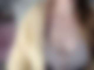 Live cam show with Hornyyyyyy.Wet.Voyeur.Momyyyy - Bikini on SinfulBabes