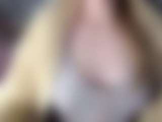 Hornyyyyyy.Wet.Voyeur.Momyyyy's Live Sex Cam Show