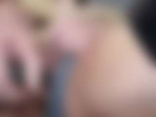 Hornyyyyyy.Wet.Voyeur.Momyyyy's Live Sex Cam Show
