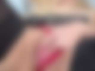 Hornyyyyyy.Wet.Voyeur.Momyyyy's Live Sex Cam Show