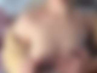 Hornyyyyyy.Wet.Voyeur.Momyyyy's Live Sex Cam Show