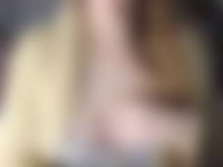 Live cam show with Hornyyyyyy.Wet.Voyeur.Momyyyy - Average on Camsoda