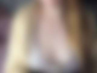 Live cam show with Hornyyyyyy.Wet.Voyeur.Momyyyy - Thin on camtv