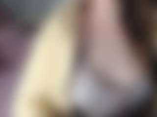 Live cam show with Hornyyyyyy.Wet.Voyeur.Momyyyy - Petite MILF on Milfs Live