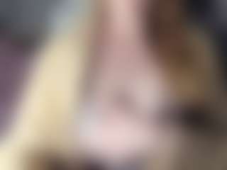 Live cam show with Hornyyyyyy.Wet.Voyeur.Momyyyy - Amateur on Adult Interactions