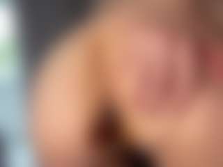 Hornyyyyyy.Wet.Voyeur.Momyyyy's Live Sex Cam Show