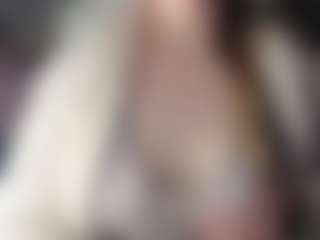 Live cam show with Hornyyyyyy.Wet.Voyeur.Momyyyy - Skinny MILF on TastyBlacksLive