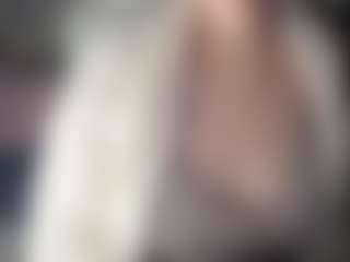 Hornyyyyyy.Wet.Voyeur.Momyyyy's Live Sex Cam Show