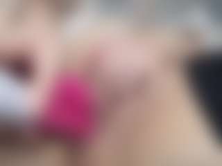 Hornyyyyyy.Wet.Voyeur.Momyyyy's Live Sex Cam Show