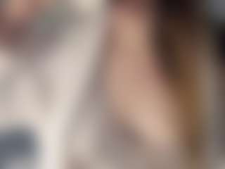 Live cam show with Hornyyyyyy.Wet.Voyeur.Momyyyy - Bikini on Porn Luv