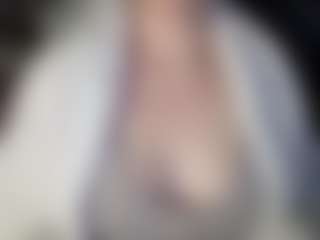 Hornyyyyyy.Wet.Voyeur.Momyyyy's Live Sex Cam Show