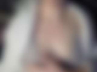 Hornyyyyyy.Wet.Voyeur.Momyyyy's Live Sex Cam Show